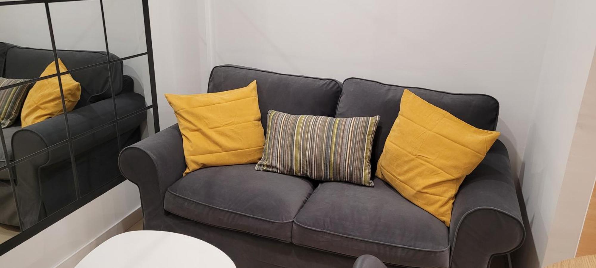 Apartamento Milka Canada Con Piscina غانديا المظهر الخارجي الصورة